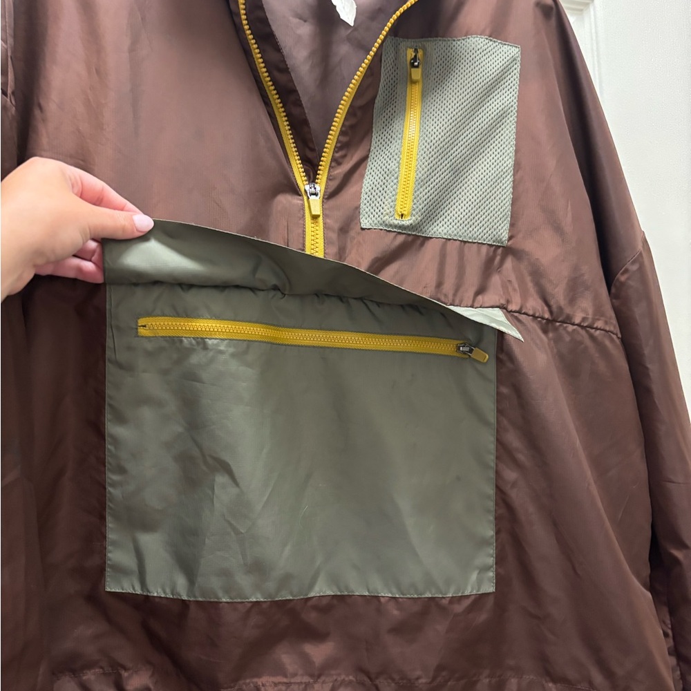 Fabletics Shawn Cropped Half-Zip Windbreaker Size… - image 5